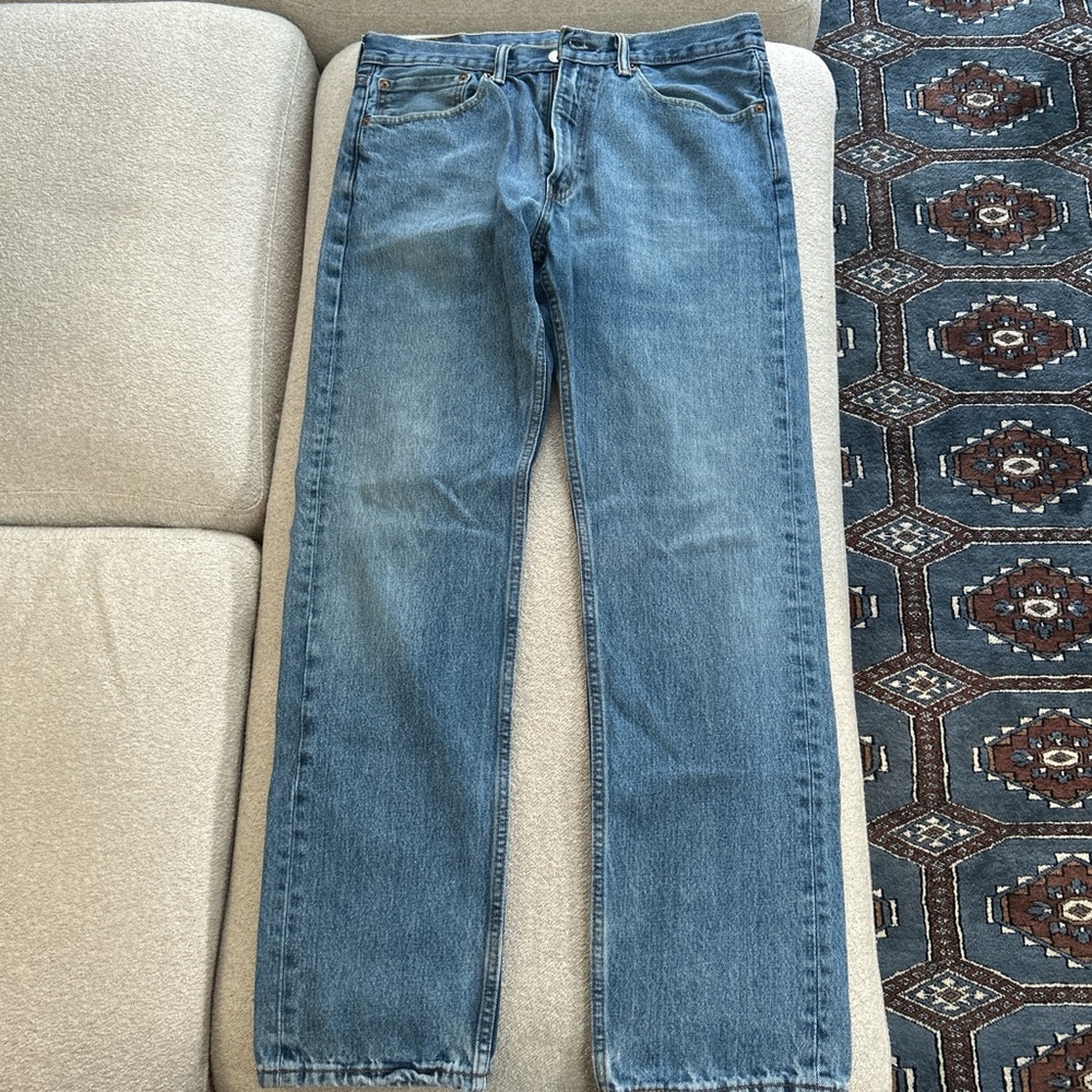 Classic Levi’s Blue Denim Jeans